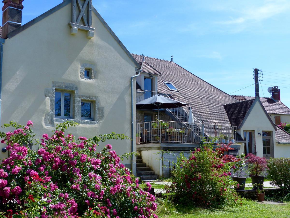 Val De La Nef Bed & Breakfast Joux-la-Ville Ngoại thất bức ảnh